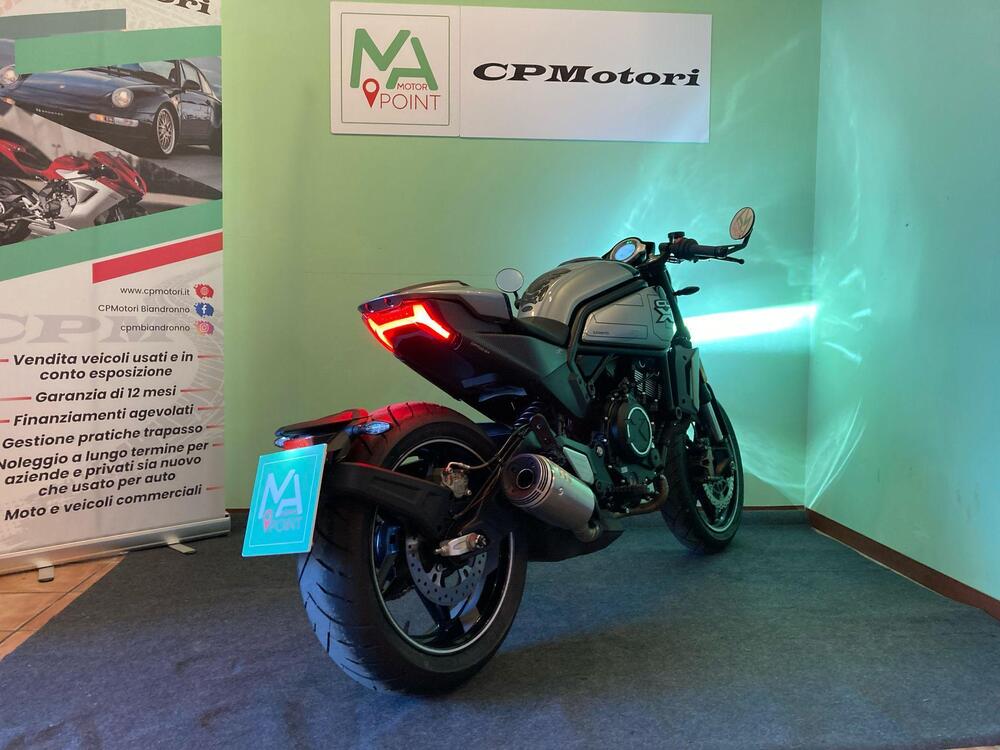 CFMOTO 700CL-X Sport (2022 - 25) (9)