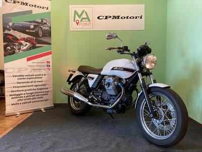 Moto Guzzi V7 Classic (2008 - 12) usata