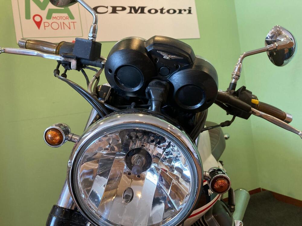 Moto Guzzi V7 Classic (2008 - 12) (5)