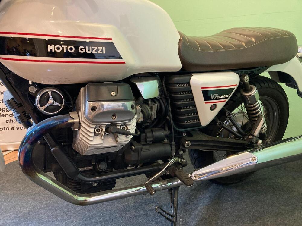 Moto Guzzi V7 Classic (2008 - 12) (7)