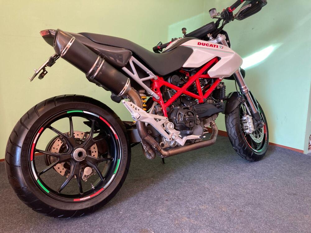 Ducati Hypermotard 1100 (2007 - 09) (7)