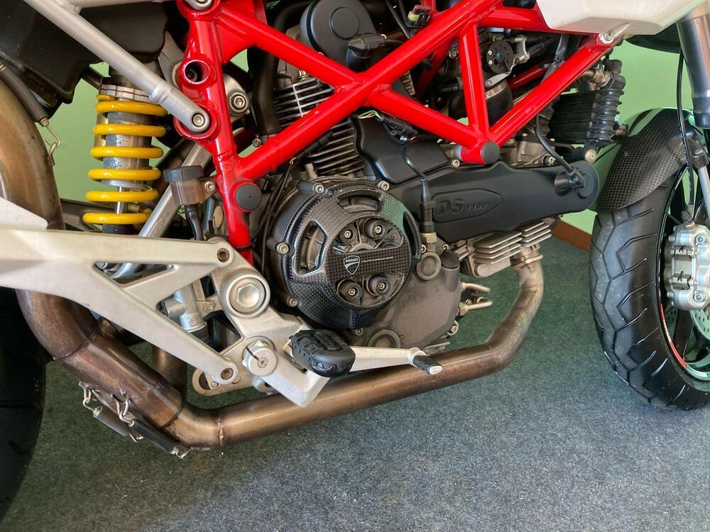 Ducati Hypermotard 1100 (2007 - 09) (9)