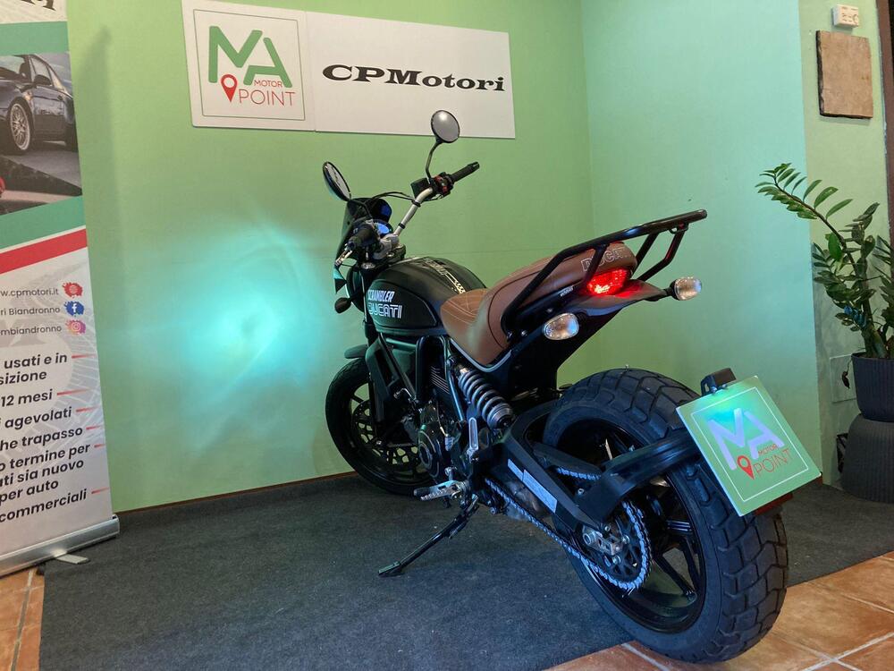 Ducati Scrambler 800 Icon Dark (2021 - 22) (15)