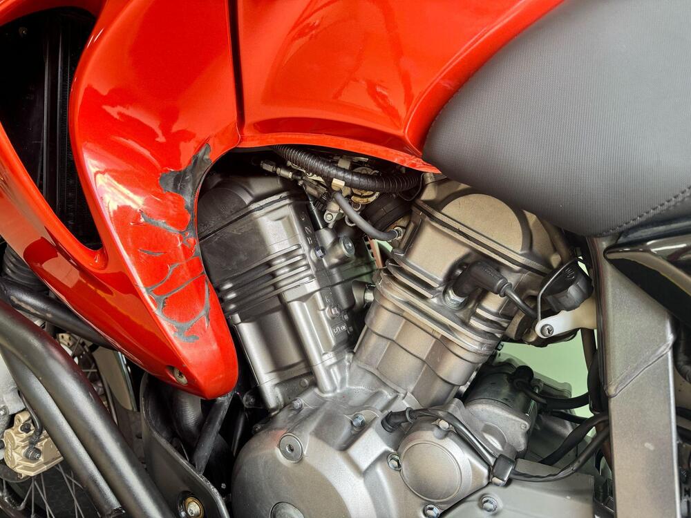 Honda Transalp XL 650V (2005 - 06) (6)