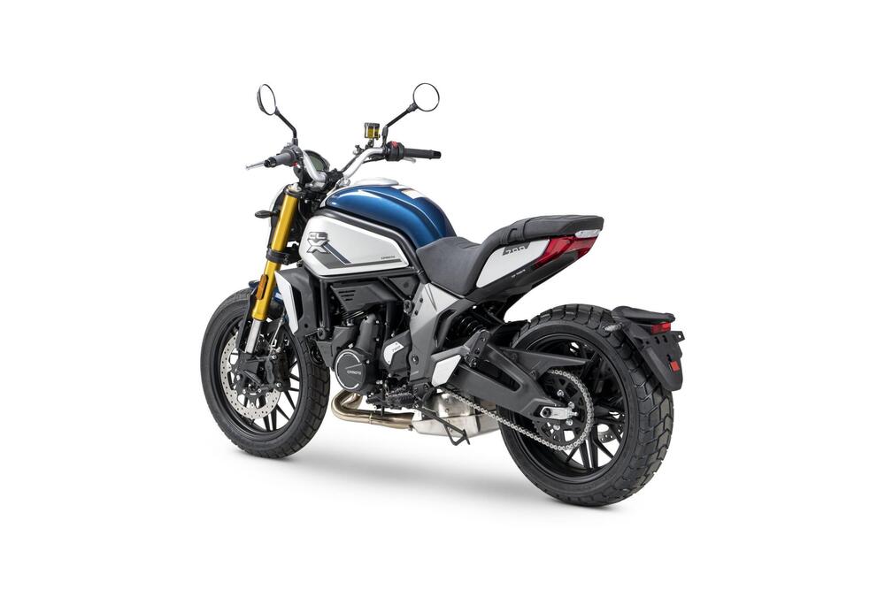 CFMOTO 700CL-X Heritage (2021 - 26) (5)