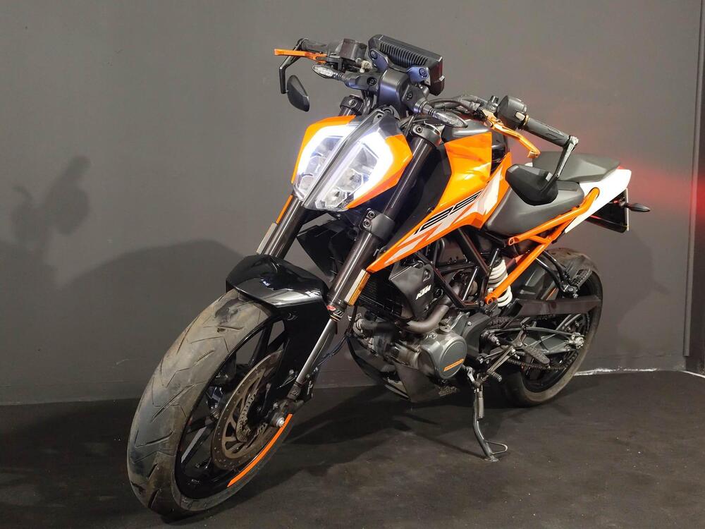 KTM 125 Duke ABS (2017 - 20) (6)