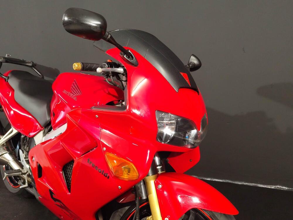 Honda VFR 800 (1998 - 01) (7)