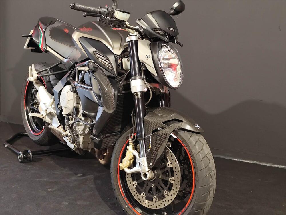 MV Agusta Brutale 675 (2011 - 15) (7)
