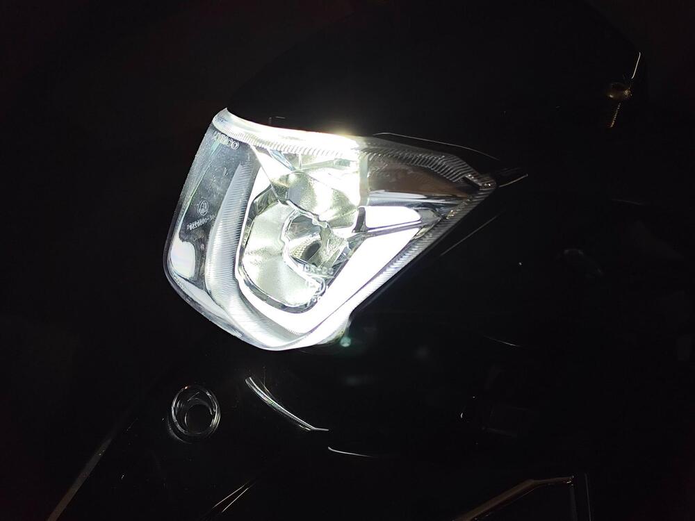 Kymco People 125i S (2021 - 25) (10)