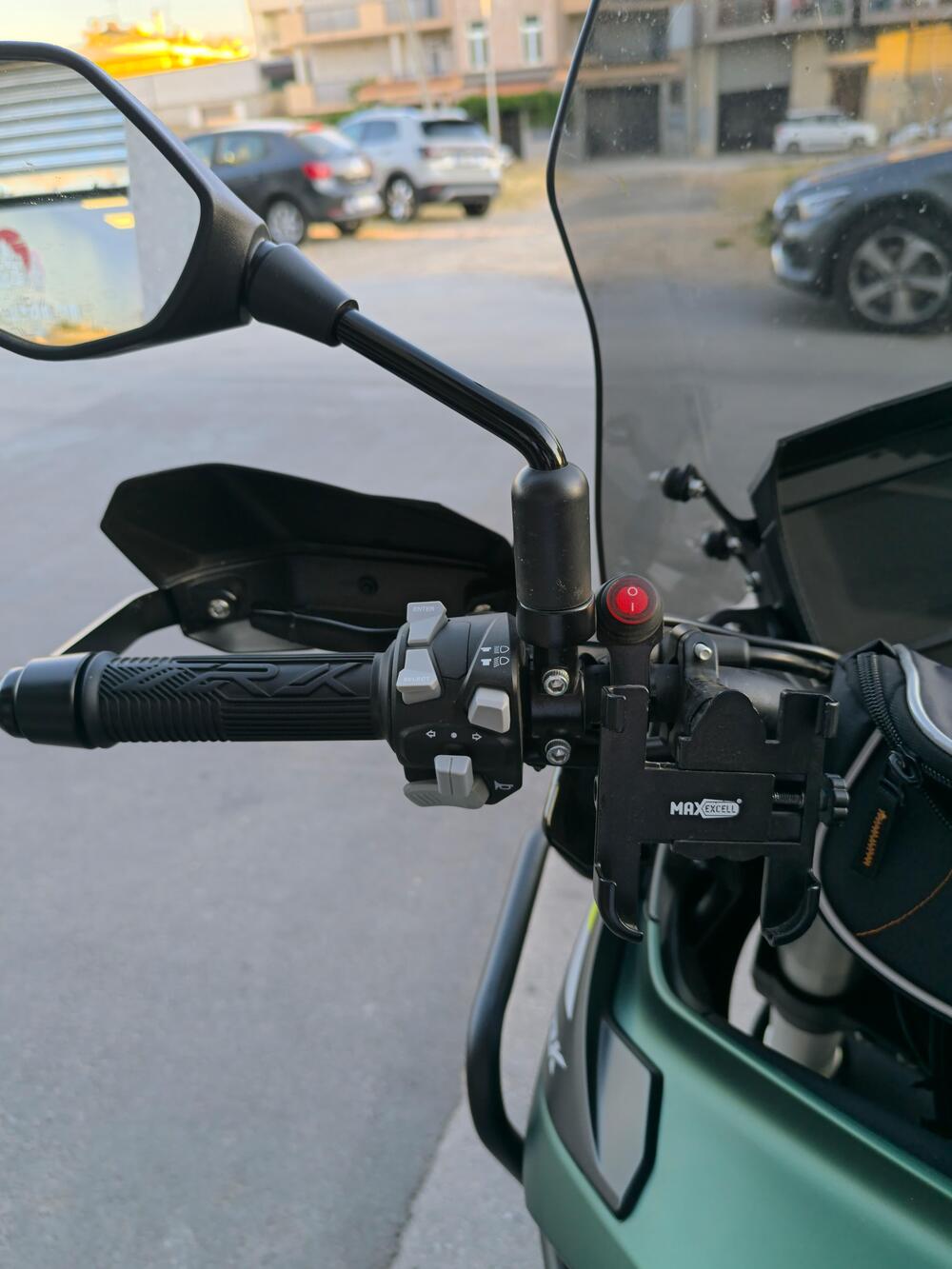 Benelli TRK 702 (2023 - 25) (11)