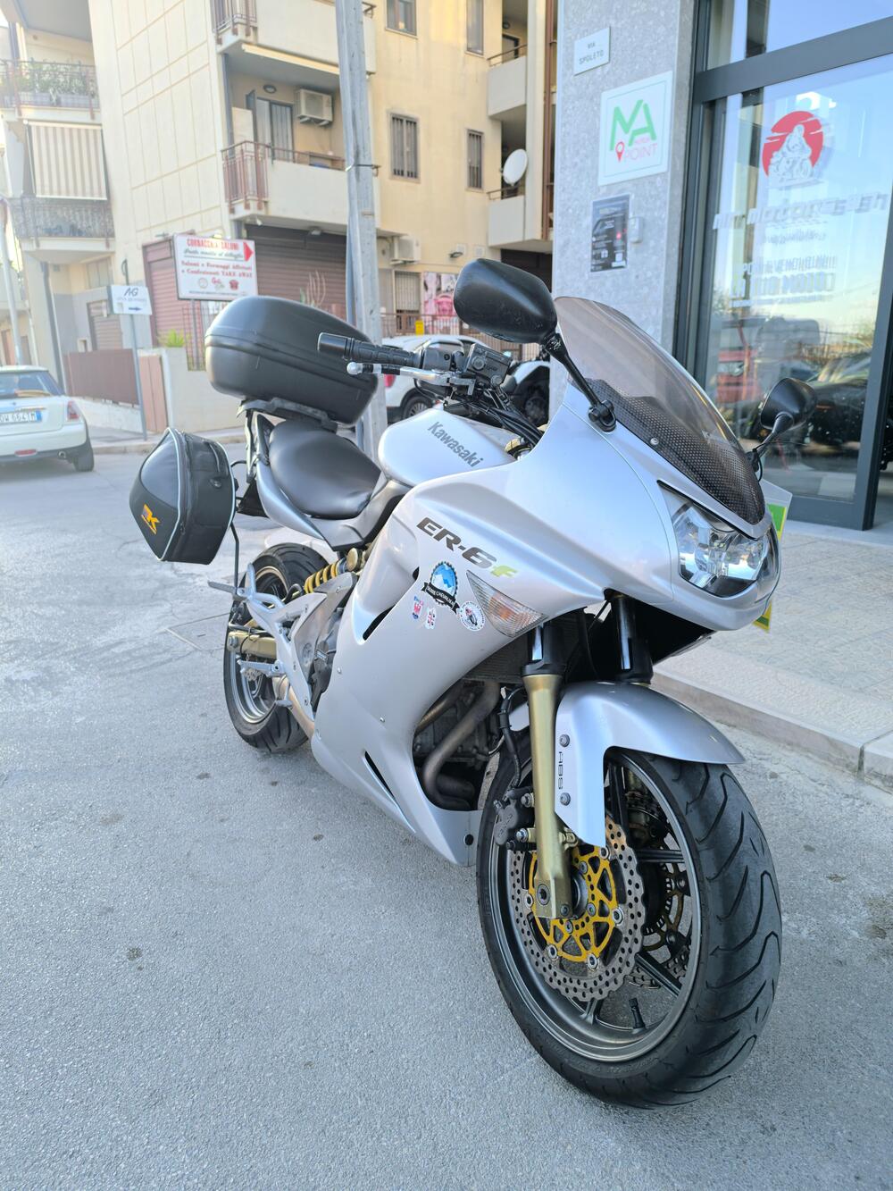 Kawasaki ER-6F (2006 - 08)