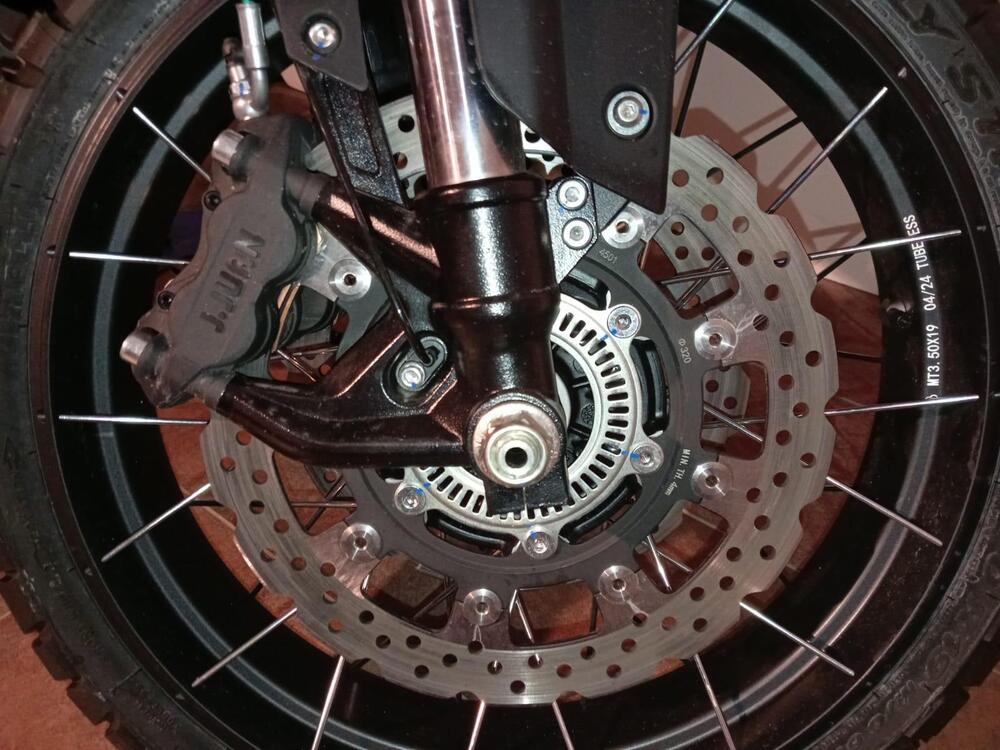 MBP T1002VX (2024) (6)