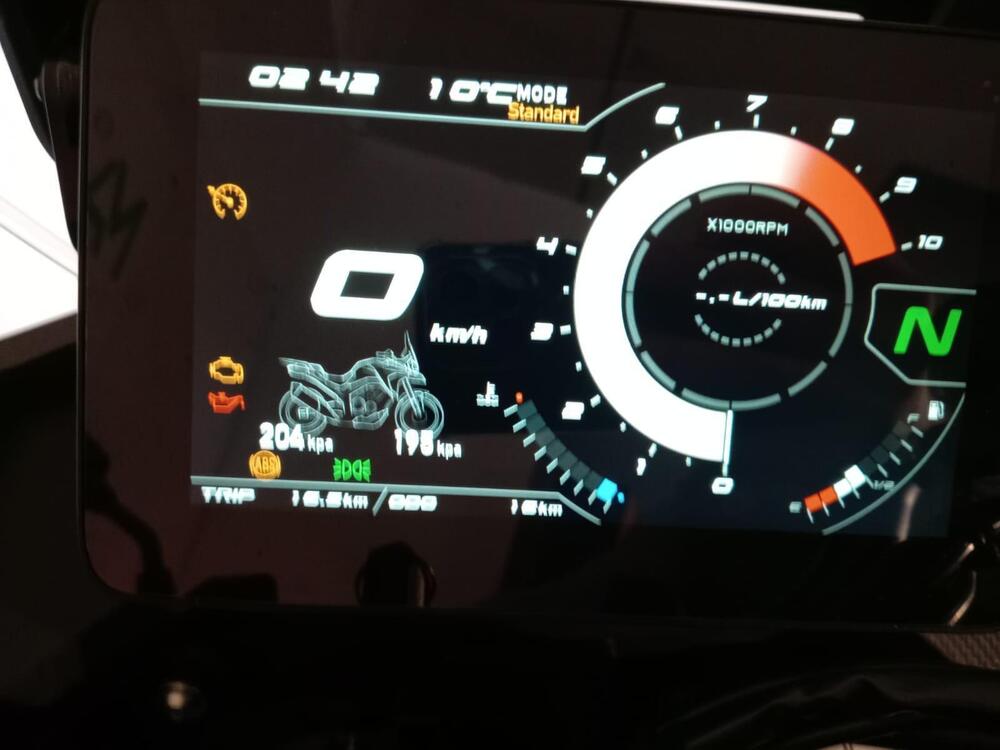 MBP T1002VX (2024) (16)