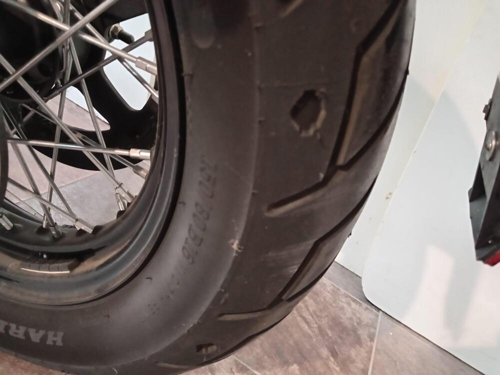 Harley-Davidson XL 1200N Nightster (2008 - 12) (6)