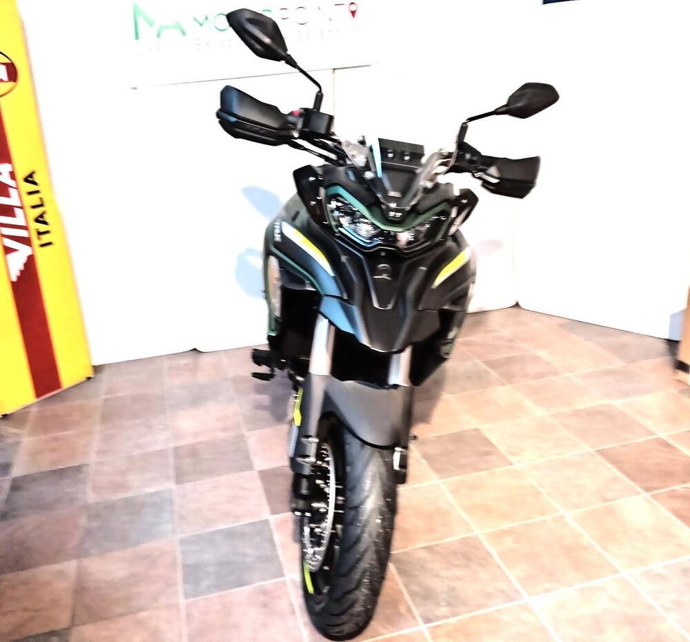 Benelli TRK 702 (2023 - 25) (2)
