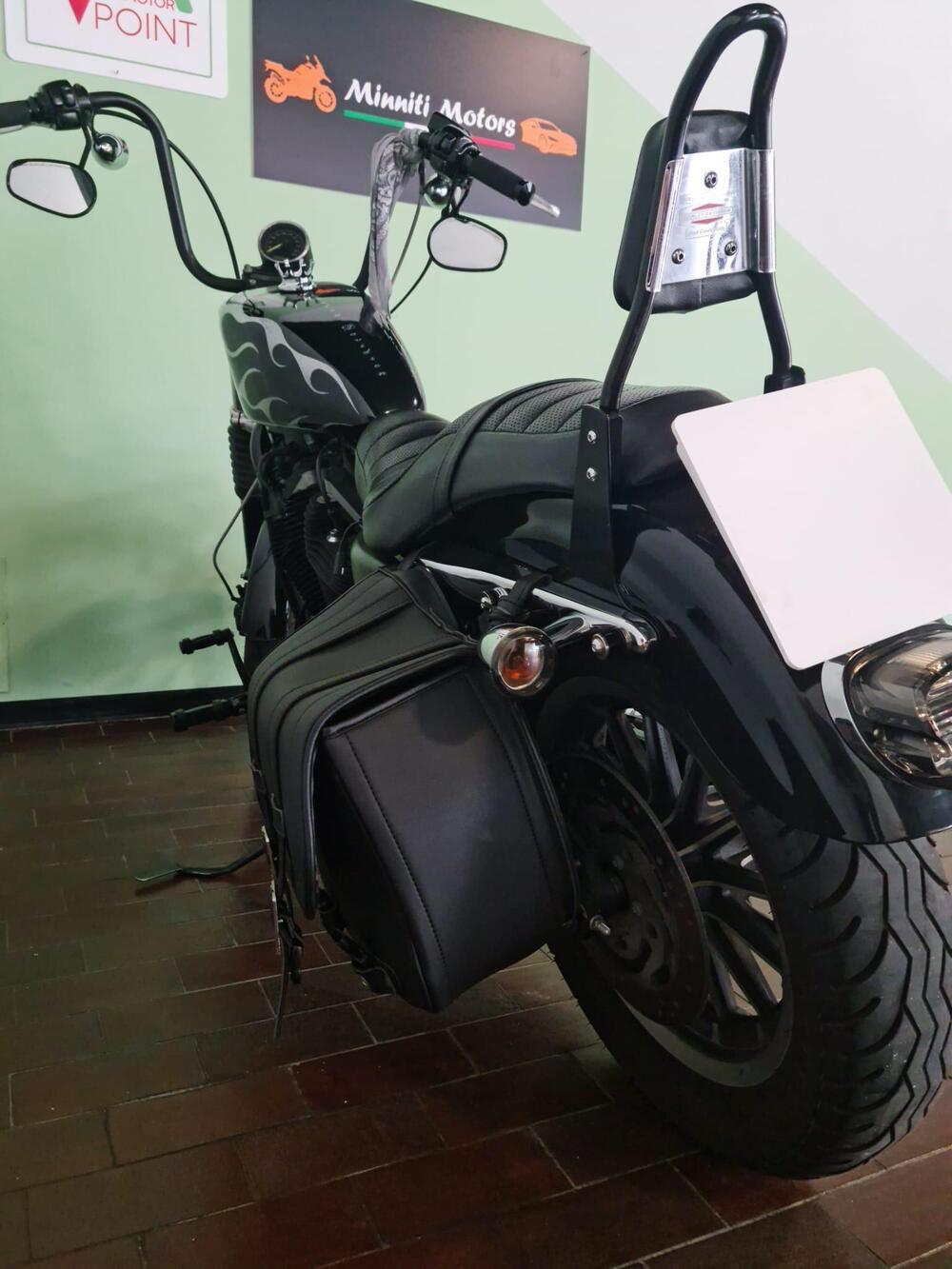 Harley-Davidson 883 (2006 - 07) - XL (5)