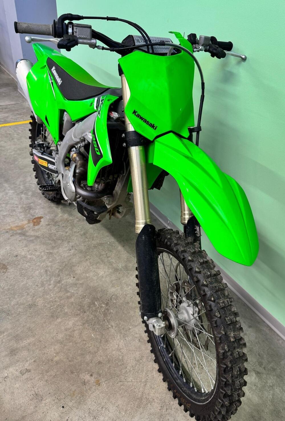 Kawasaki KX 250 F (2023) (3)
