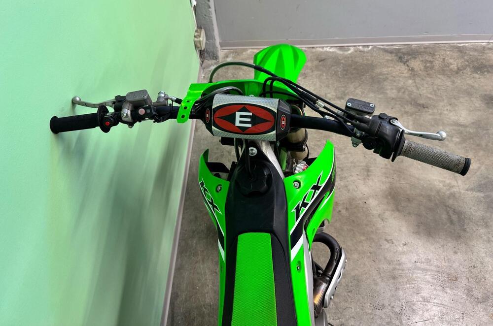 Kawasaki KX 250 F (2023) (4)