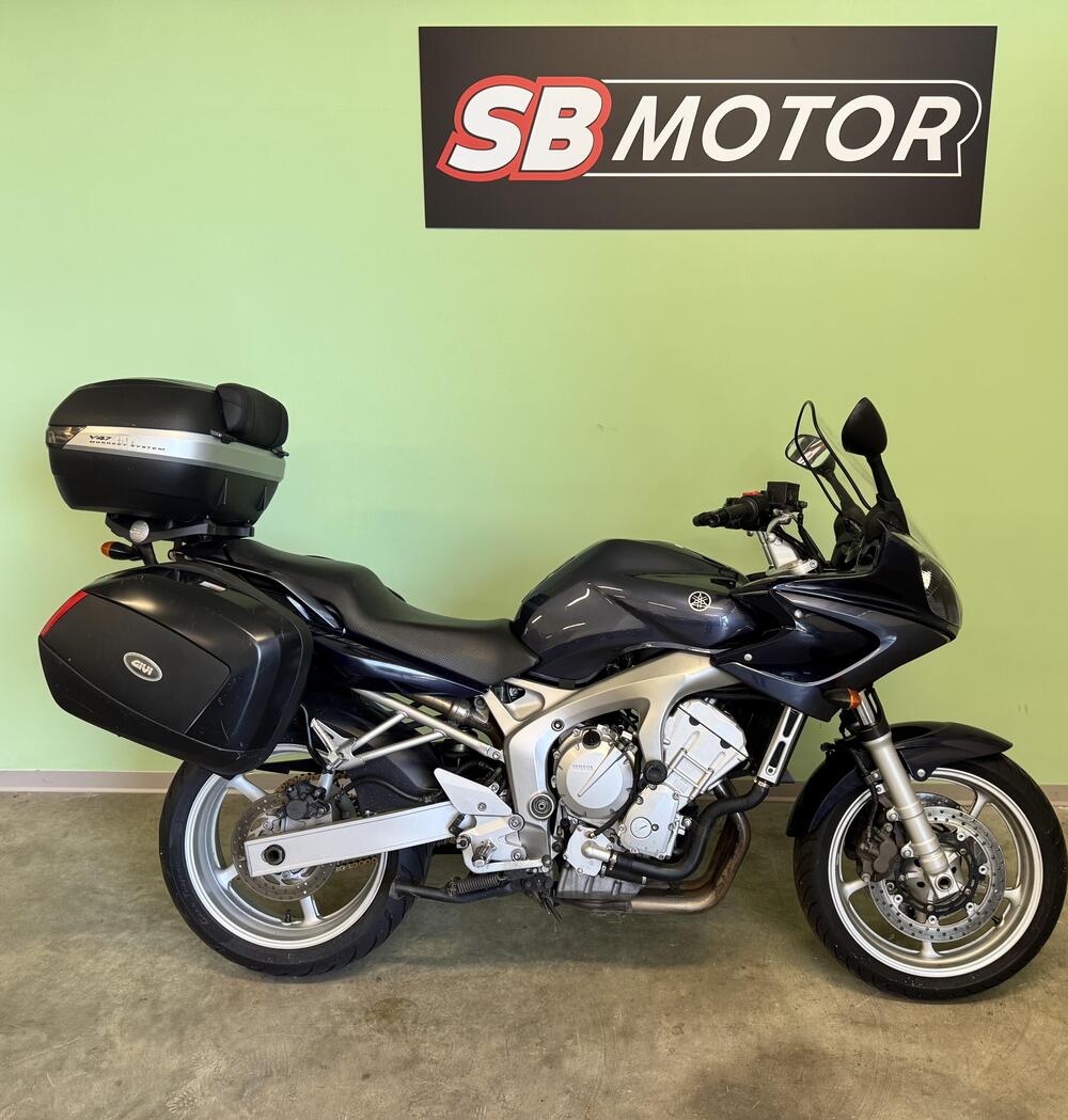 Yamaha FZ6 Fazer (2004 - 07)