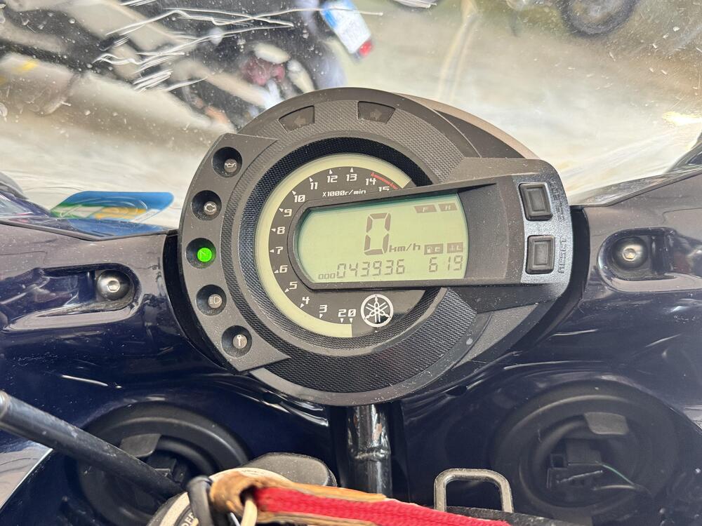 Yamaha FZ6 Fazer (2004 - 07) (7)