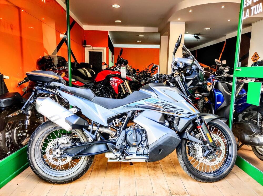 KTM 890 Adventure (2022)