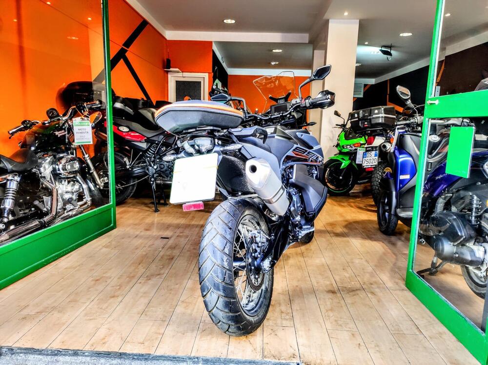 KTM 890 Adventure (2022) (6)