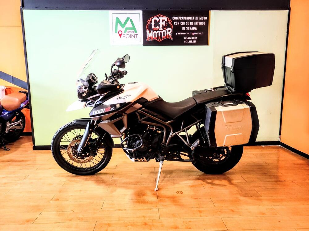Triumph Tiger 800 XCx (2017 - 18) (2)
