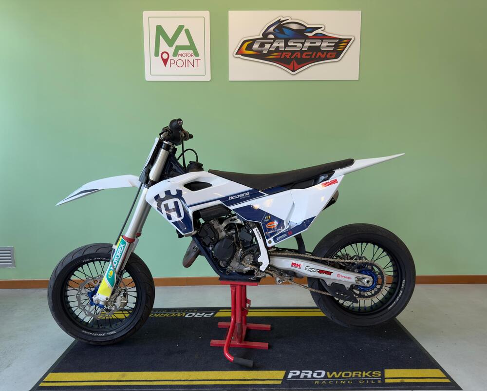 Husqvarna TC 125 (2024) (2)