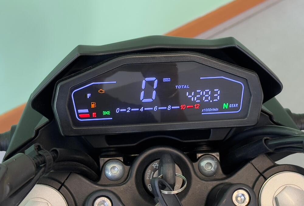 Motron Motorcycles Nomad 125 (2022 - 25) (7)