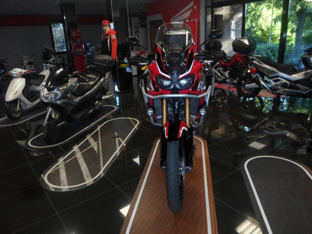 Honda Africa Twin CRF 1000L DCT Travel Edition (2018 - 19) (4)