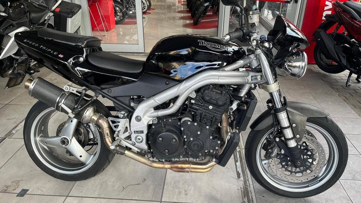 Vendo Triumph Speed Triple 955 (2002 - 04) usata a Rimini (codice ...