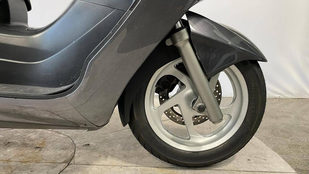 Yamaha Majesty 400 (2004 - 08) (4)