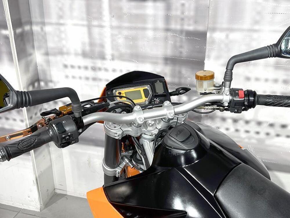 KTM 950 Supermoto (2006 - 08) (6)