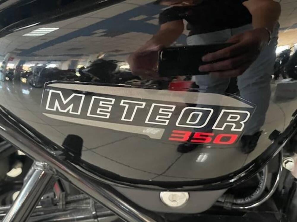 Royal Enfield Meteor 350 (2021 - 26) (6)