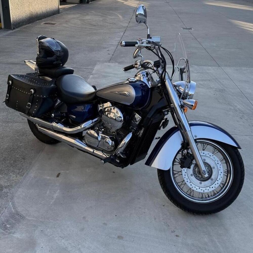 Honda VT 750 C Shadow Classic (4)