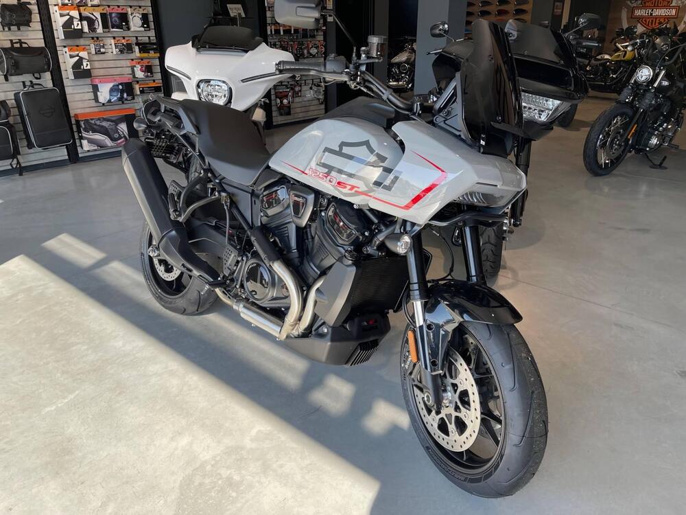 Harley-Davidson Pan America 1250 ST (2025 - 26) (2)