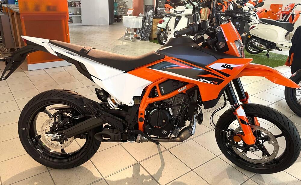 KTM 125 SMC R (2025 - 26)