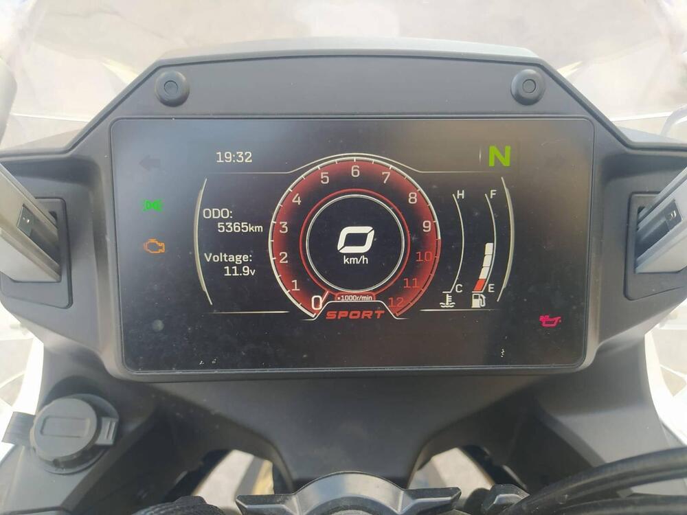 CFMOTO 650MT (2021 - 24) (11)