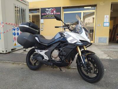 CFMOTO 650MT (2021 - 24) usata