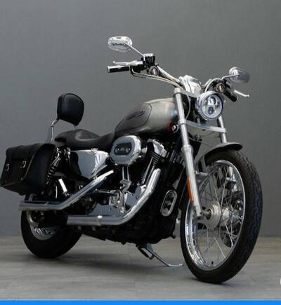 Harley-Davidson 1200 Custom (2007 - 13) - XL 1200C usata