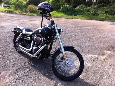 Harley-Davidson 1584 Wide Glide (2007 - 11) - FXDWG usata