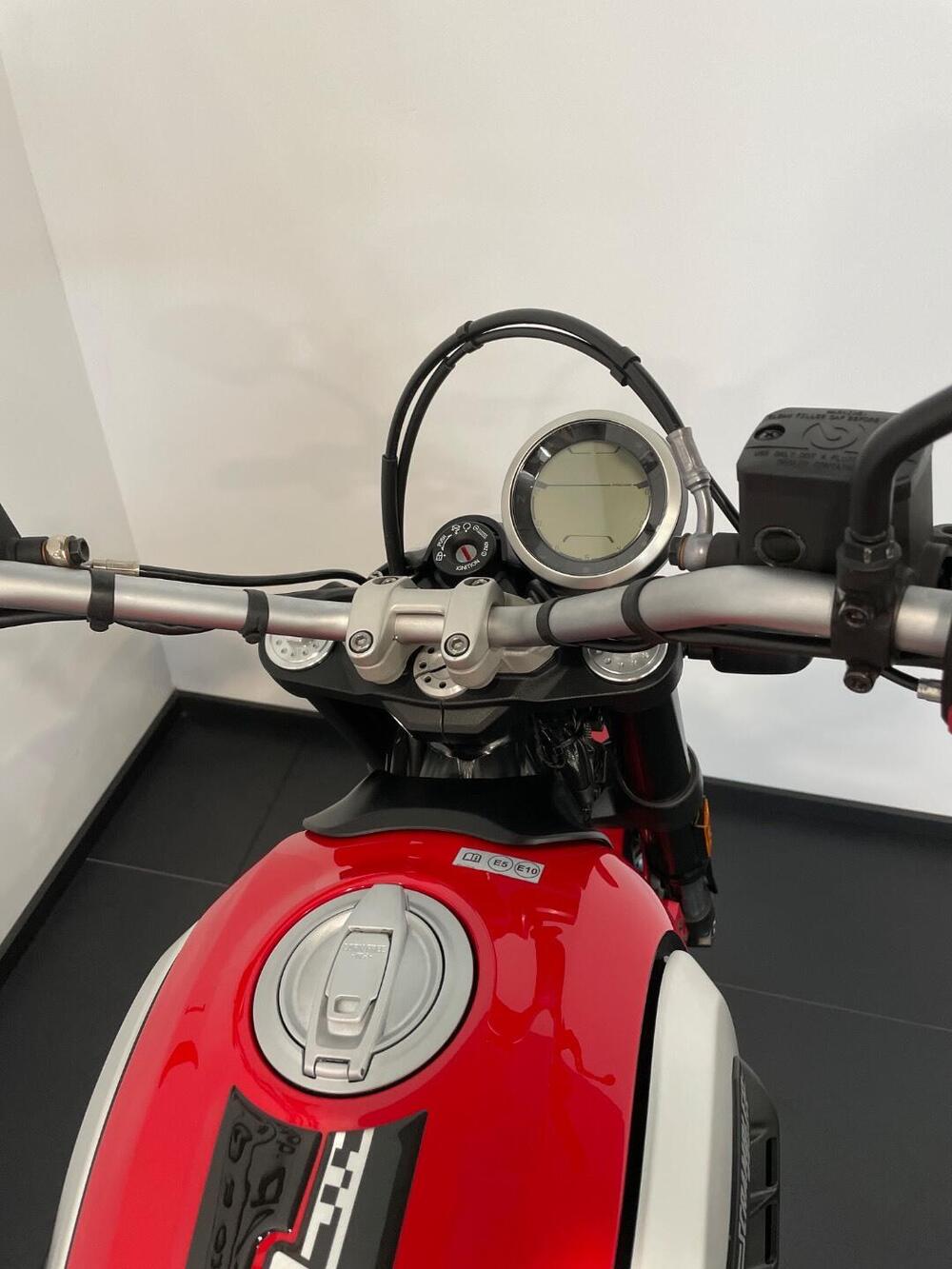 Ducati Scrambler 800 Icon (2021 - 22) (7)