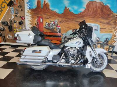 Harley-Davidson 1450 Electra Glide Ultra Classic (2006 - 07) - FLHTCUI usata