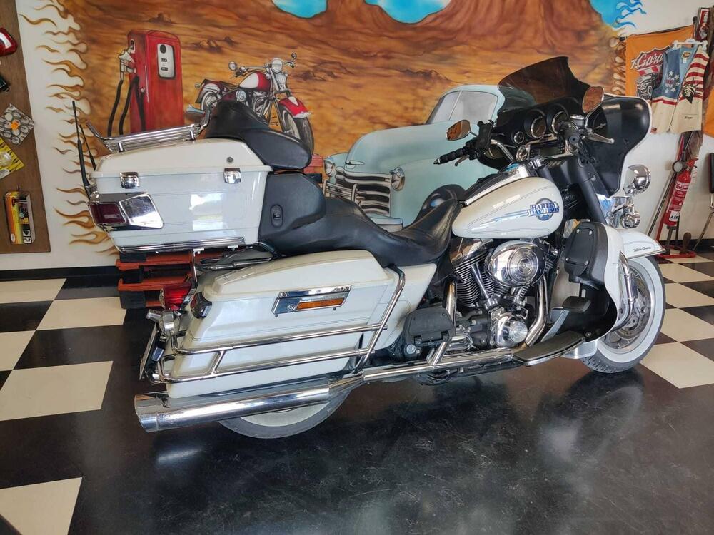 Harley-Davidson 1450 Electra Glide Ultra Classic (2006 - 07) - FLHTCUI (10)