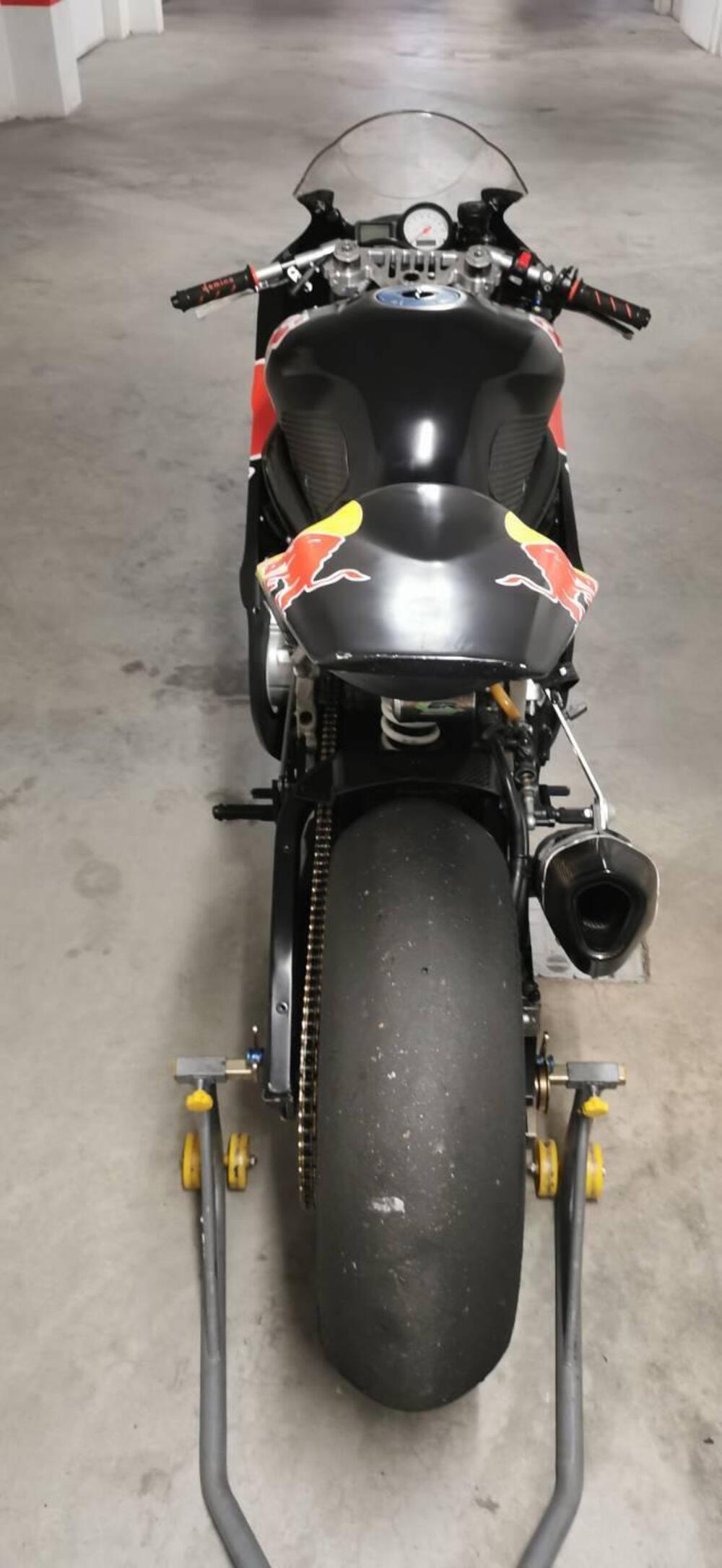 Yamaha YZF R6 (2001 - 02) (4)