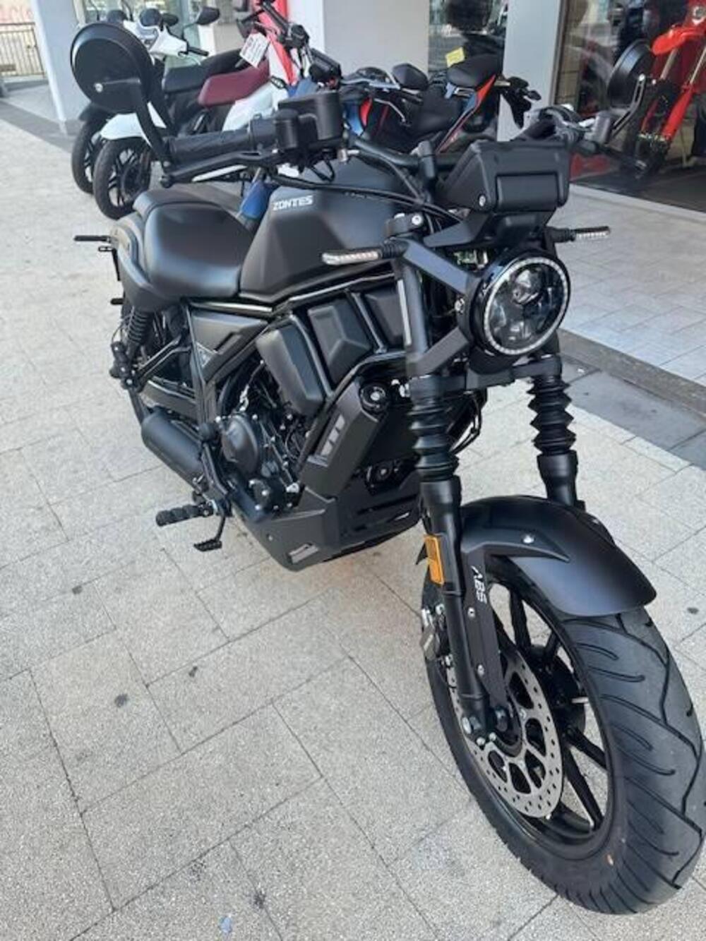 Zontes ZT125-C2 (2025 - 26) (2)