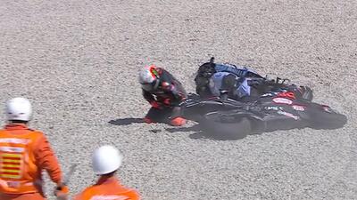 MotoGP 2025. GP della Catalogna. Marco Bezzecchi sulle sue condizioni dopo l'incidente con Aldeguer: "Ho un po' di dolore ma niente di rotto, cose che succedono" [VIDEO]
