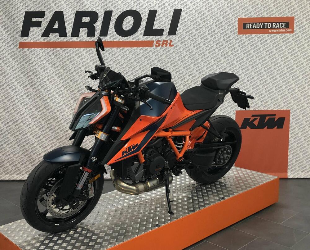 KTM 1290 Super Duke R (2020) (7)