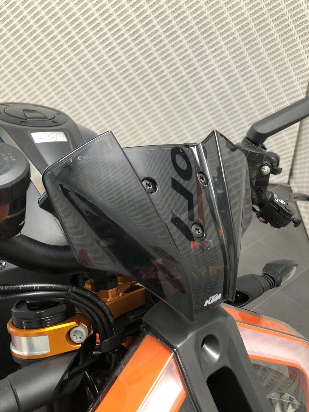KTM 1290 Super Duke R (2020) (11)