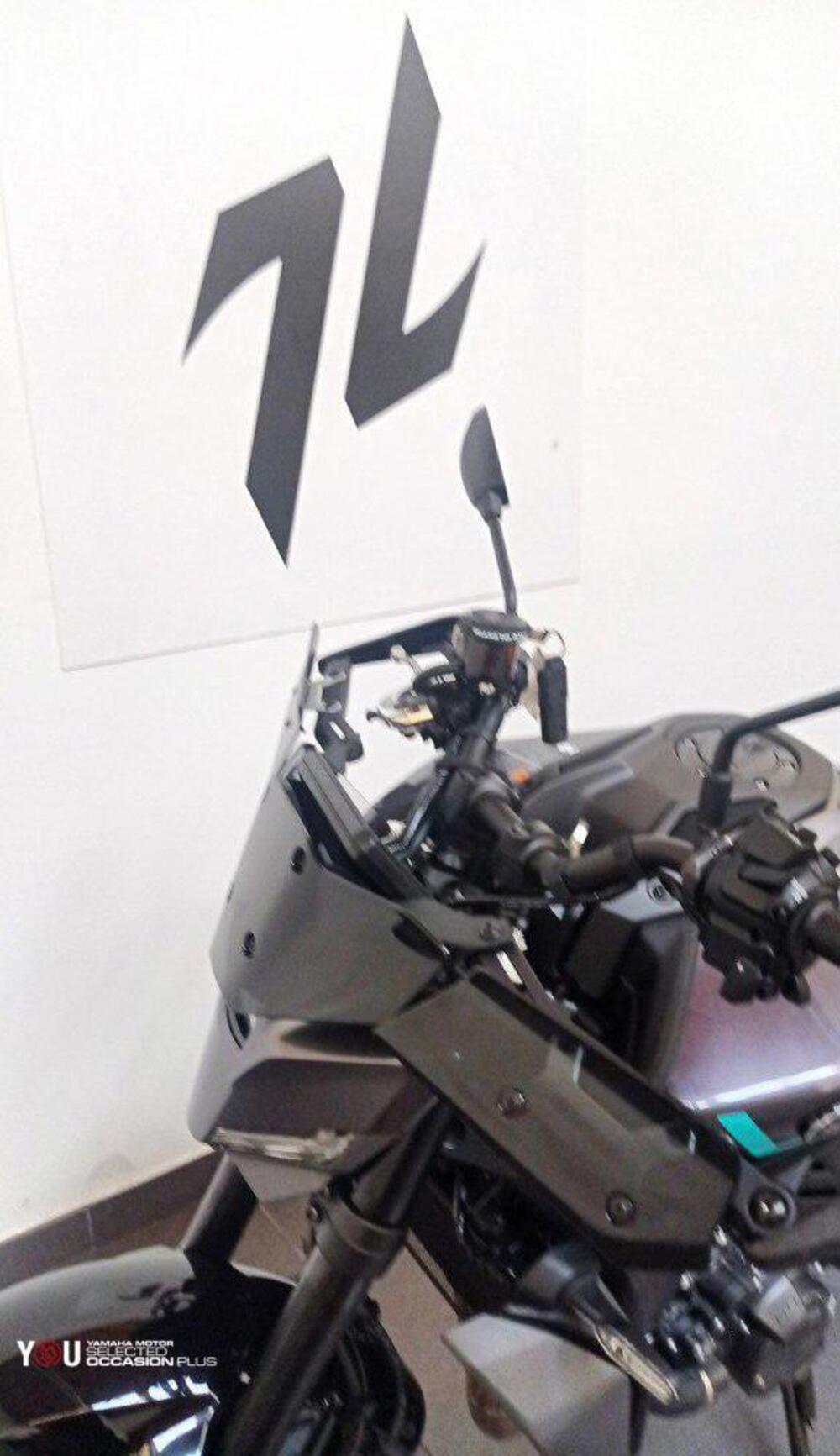 Yamaha MT-09 Y-AMT (2024 - 26) (3)